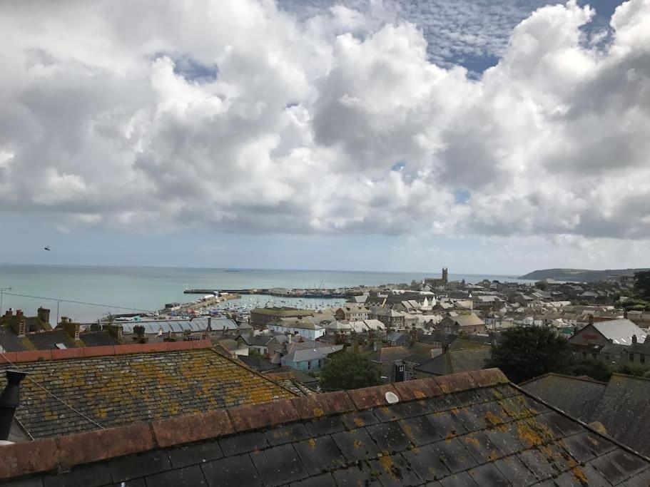 Modern Attic Studio Apartment With Harbour Views Penzance Exterior foto